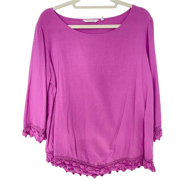Soft Surroundings Tops - Soft Surroundings Magenta Pink Crocheted Detail Hem